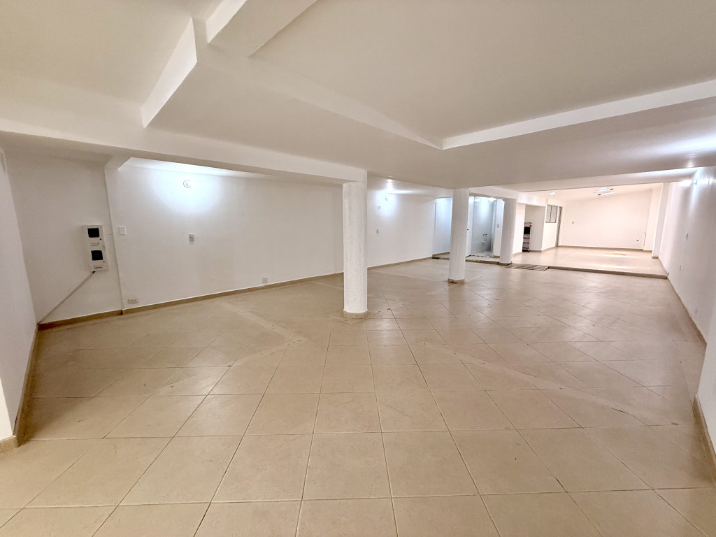 Casa en venta en Polo Club, Bogotá · foto 13 de 24
