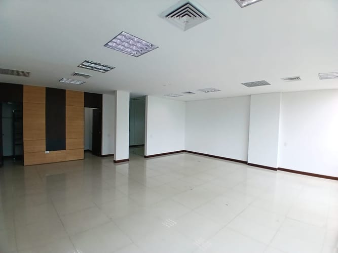 Local en arriendo en Los Balsos, Medellín, 92 m² · foto 9 de 10