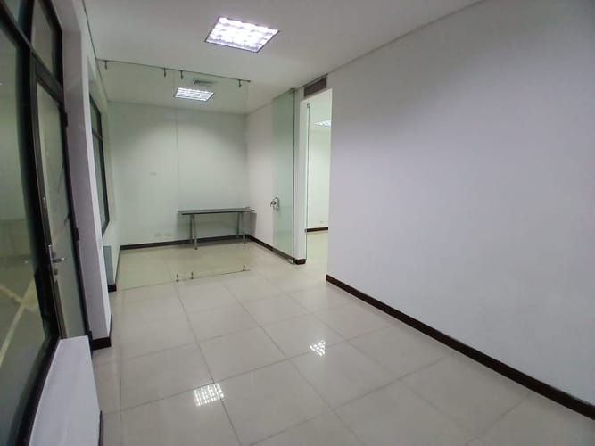 Local en arriendo en Los Balsos, Medellín, 92 m² · foto 10 de 10