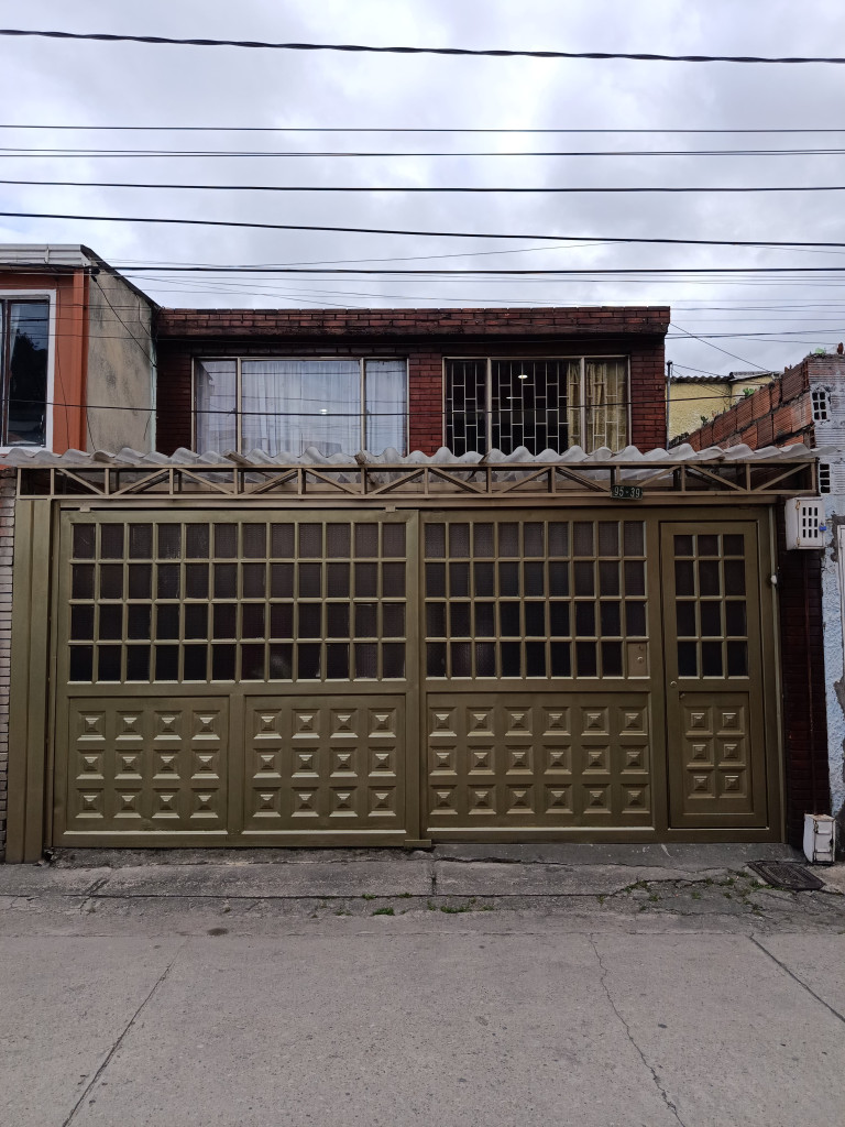 Casa en venta en Engativá, Bogotá · foto 17 de 23