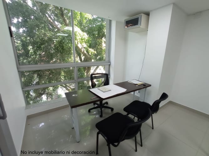 Oficina en arriendo en Suramericana, Medellín, 34 m² · foto 2 de 5