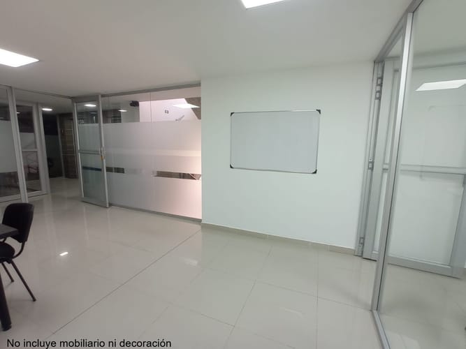 Oficina en arriendo en Suramericana, Medellín, 34 m² · foto 4 de 5