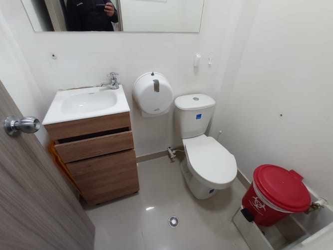 Oficina en arriendo en Suramericana, Medellín, 34 m² · foto 2 de 6