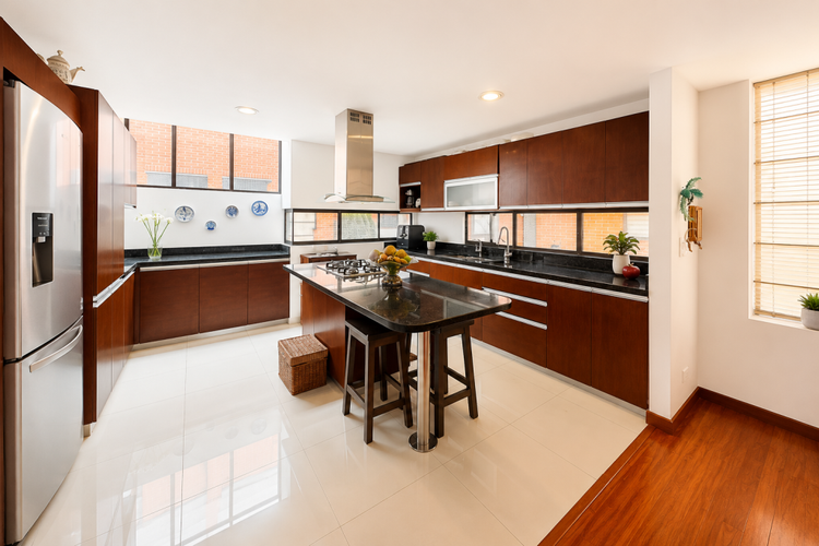 Casa de 4 alcobas en venta en Bosque De Pinos, Bogotá, 236 m² · foto 3 de 17