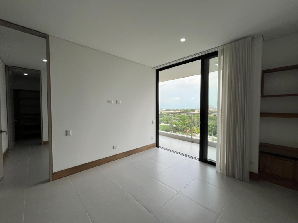 Apartamento en venta en Pance, Cali · foto 9 de 21