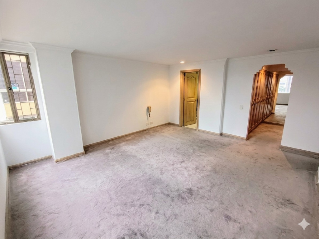 Apartamento en venta en Santa Barbara, Bogotá · foto 12 de 16