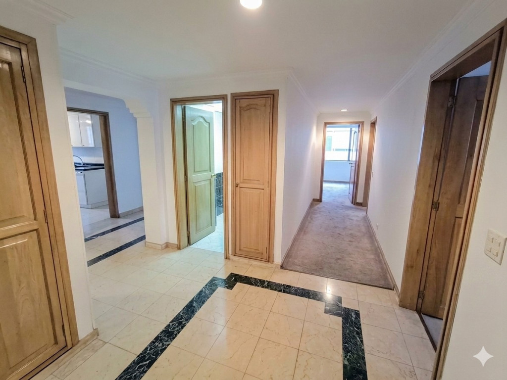 Apartamento en venta en Santa Barbara, Bogotá · foto 16 de 16