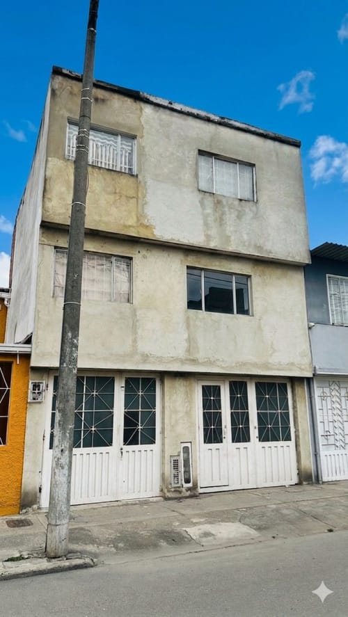 Casa de 4 alcobas en venta en El Jordan, Bogotá, 112 m² · foto 2 de 2
