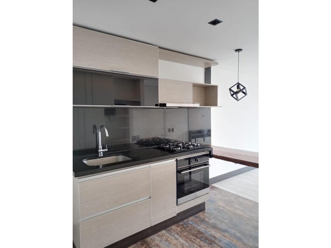 Apartaestudio en venta en Bellavista, Cali, 65 m² · foto 2 de 11