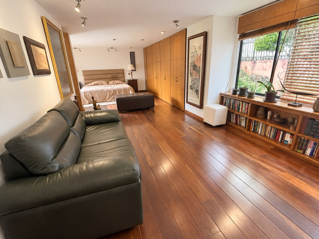 Apartamento en venta en Chicó Alto, Bogotá · foto 3 de 17