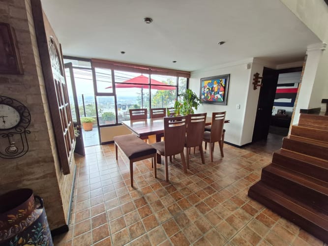 Casa de 3 alcobas en venta en El Castillo, Bogotá, 243 m² · foto 4 de 20