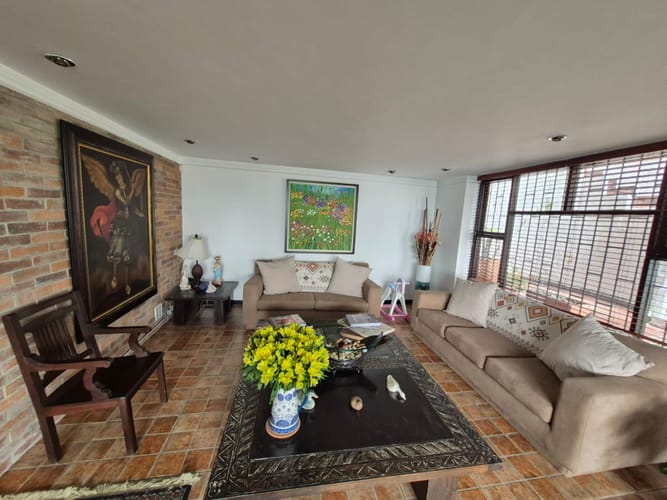 Casa de 3 alcobas en venta en El Castillo, Bogotá, 243 m² · foto 19 de 20