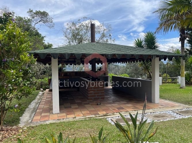 Finca en arriendo en Guarne, 10000 m² · foto 15 de 19