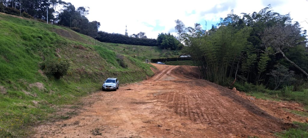 Lote en venta en Centro, Rionegro, 2600 m² · foto 3 de 10