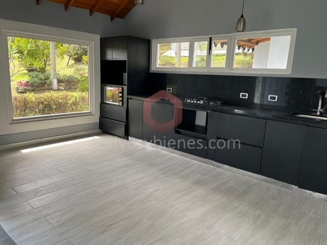 Finca en venta en Guarne, 10000 m² · foto 3 de 19
