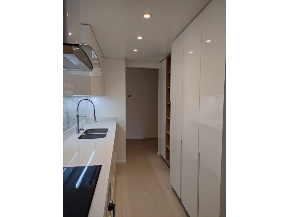 Apartamento en venta en El Nogal, Bogotá · foto 8 de 15