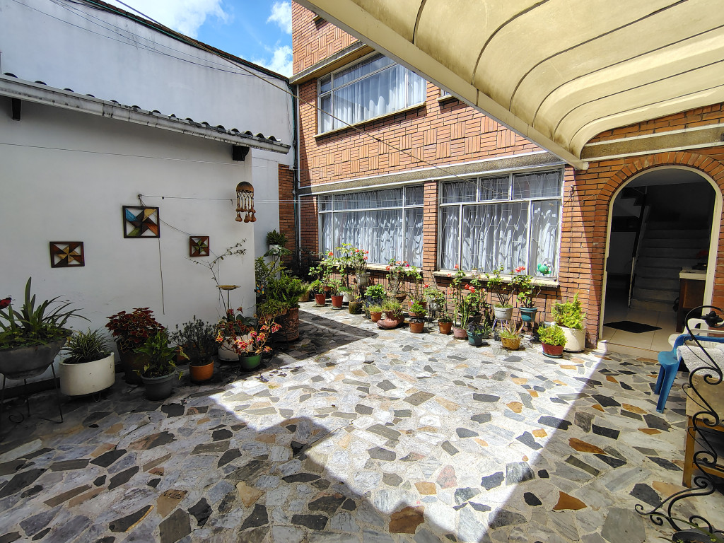 Casa en venta en Chapinero, Bogotá · foto 6 de 24