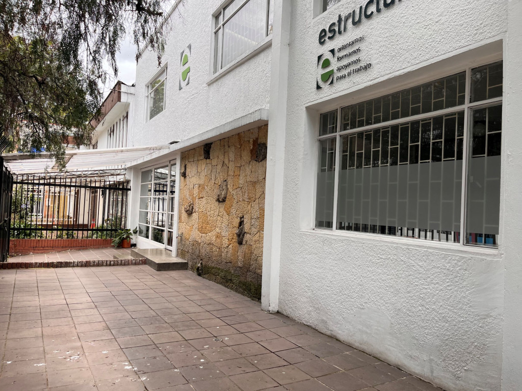 Casa en venta en La Castellana, Bogotá · foto 2 de 24