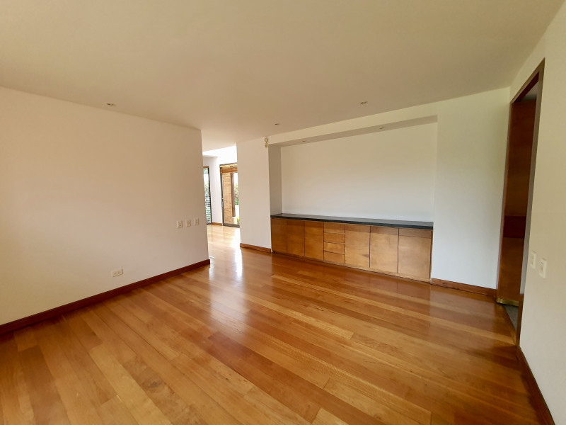 Casa en venta en Guaymaral, Bogotá · foto 8 de 24