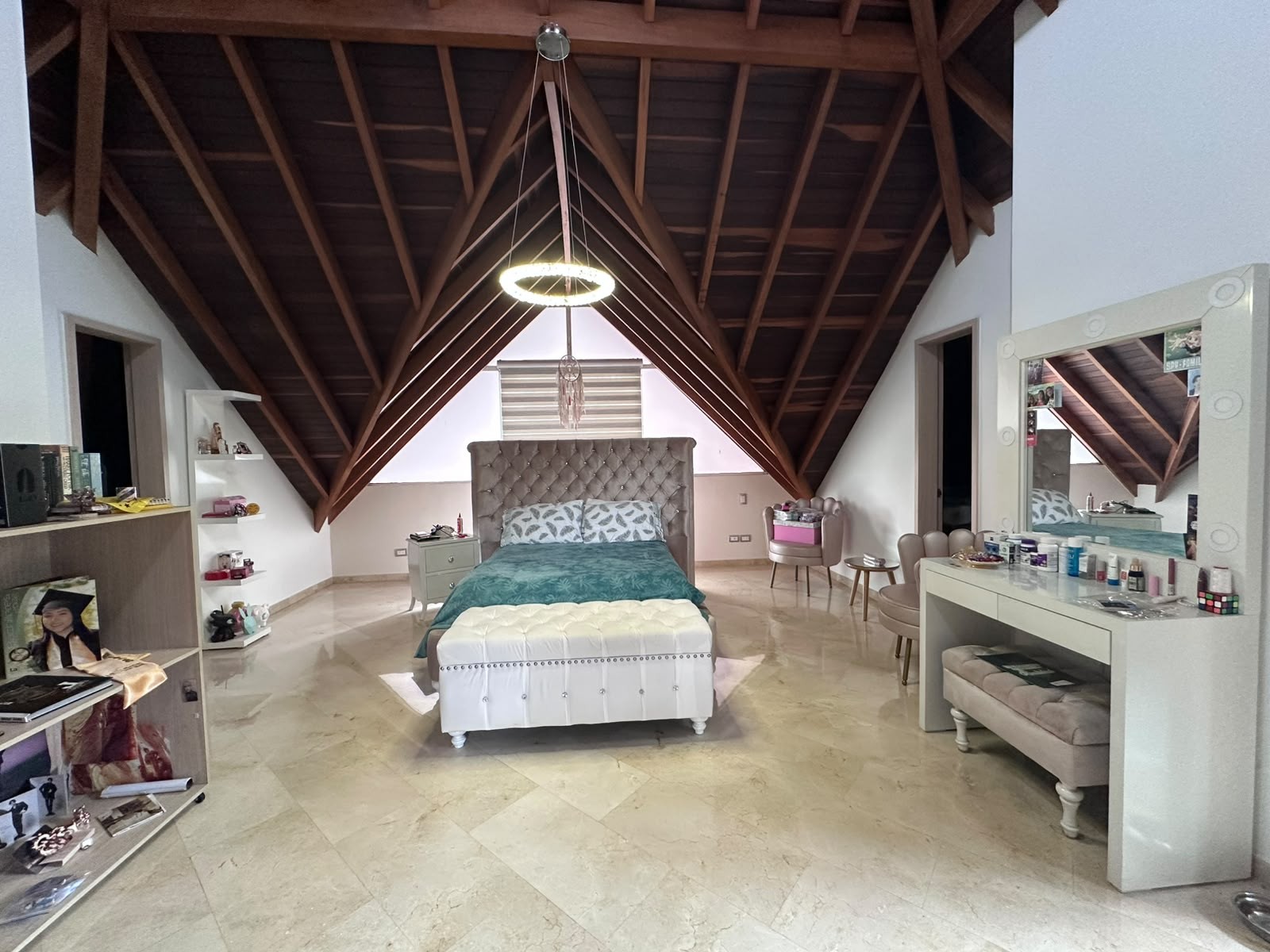 Casa en arriendo en El Poblado, Medellín · foto 13 de 20