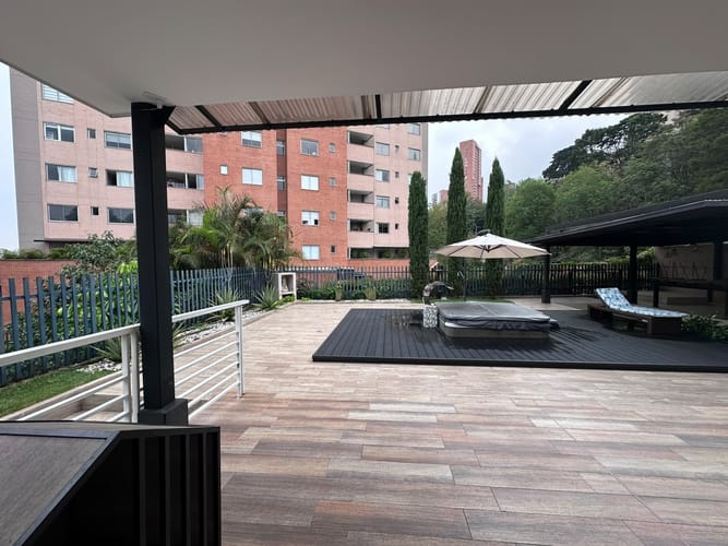 Casa de 4 alcobas en venta en El Poblado, Medellín, 470 m² · foto 18 de 20