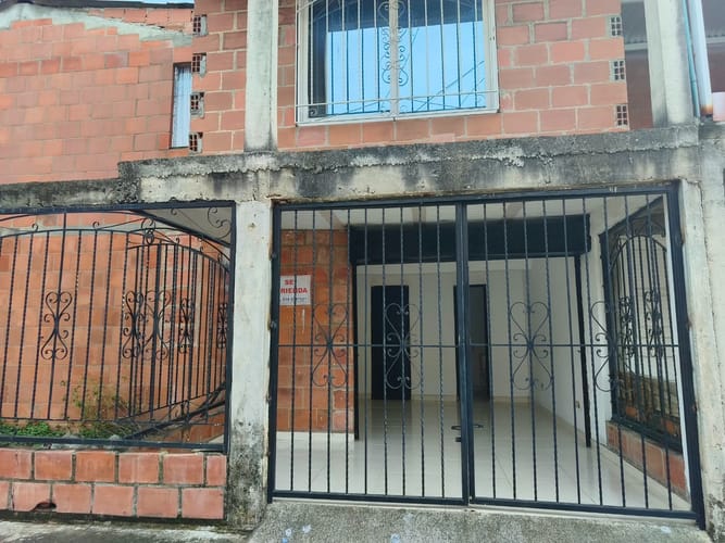 Local en arriendo en Cd. Bonanza, Jamundí, 15 m² · foto 2 de 10