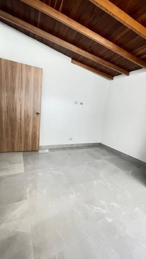 Apartamento de 3 alcobas en arriendo en San Joaquin, Medellín, 100 m² · foto 10 de 23