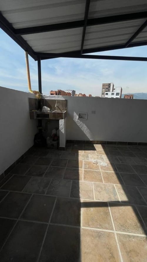 Apartamento de 3 alcobas en arriendo en San Joaquin, Medellín, 100 m² · foto 20 de 23