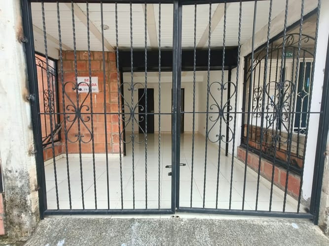 Local en arriendo en Cd. Bonanza, Jamundí, 15 m² · foto 4 de 10