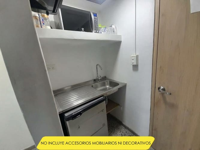 Oficina en arriendo en Villa Carlota, Medellín, 100 m² · foto 5 de 11