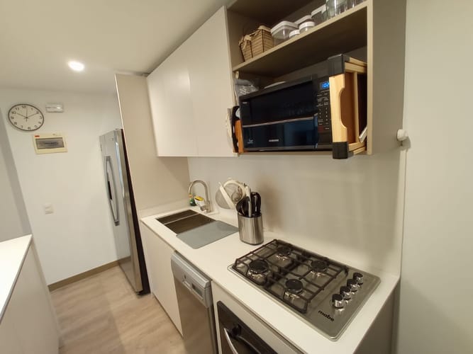 Apartamento de 3 alcobas en arriendo en Villa Carlota, Medellín, 75 m² · foto 4 de 13