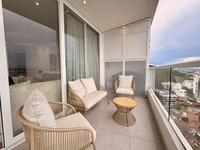 Apartamento de 4 alcobas en venta en Granada, Cali, 176 m² · foto 3 de 15