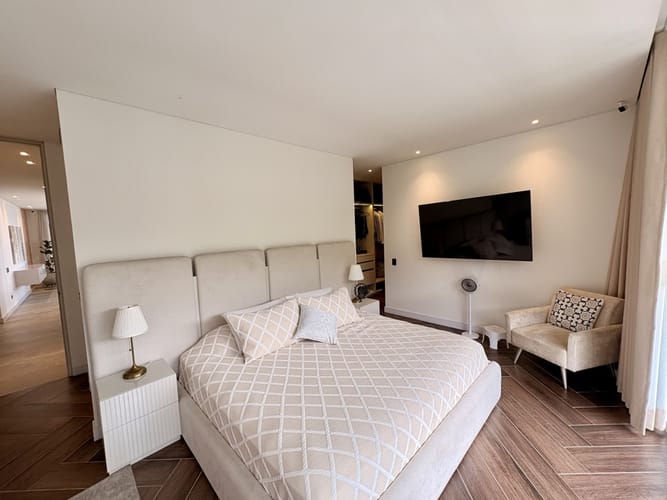Apartamento de 4 alcobas en venta en Granada, Cali, 176 m² · foto 14 de 15