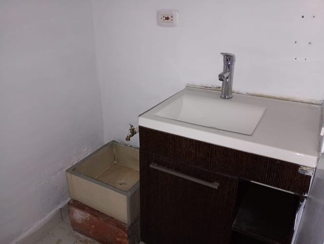 Local en arriendo en Cristo Rey, Medellín, 68 m² · foto 3 de 12