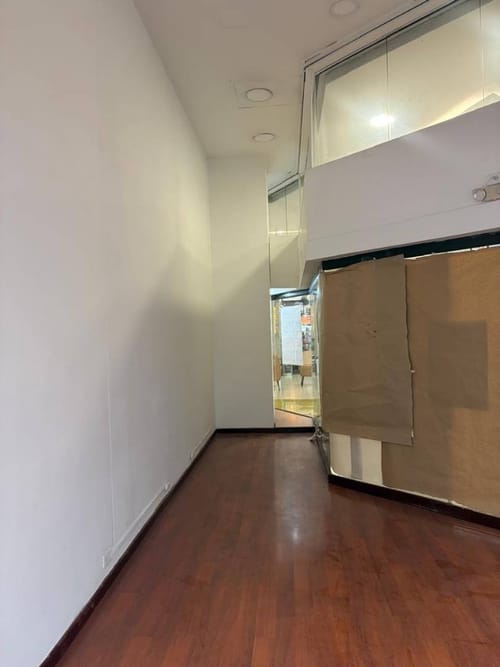 Local en arriendo en San Diego, Medellín, 55 m² · foto 5 de 8