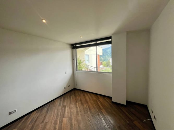 Apartamento de 2 alcobas en venta en Aves Maria, Sabaneta, 104 m² · foto 12 de 23