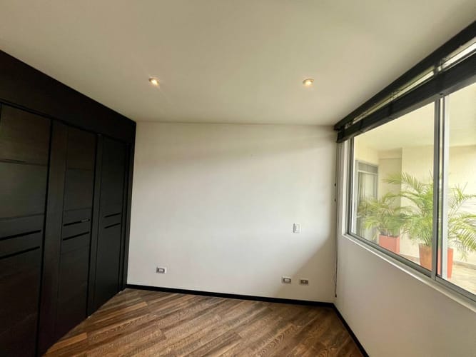 Apartamento de 2 alcobas en venta en Aves Maria, Sabaneta, 104 m² · foto 13 de 23