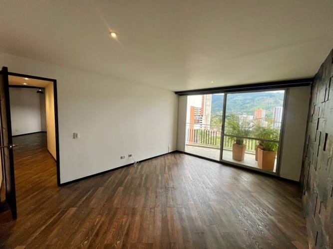 Apartamento de 2 alcobas en venta en Aves Maria, Sabaneta, 104 m² · foto 14 de 23