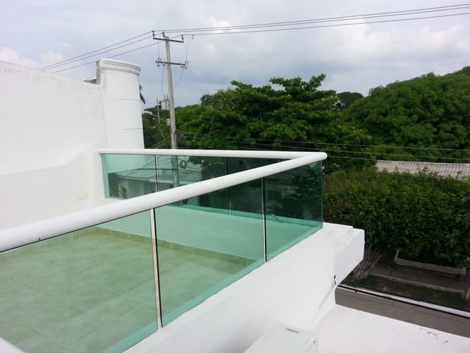 Apartamento de 2 alcobas en venta en Crespo, Cartagena, 135 m² · foto 8 de 14