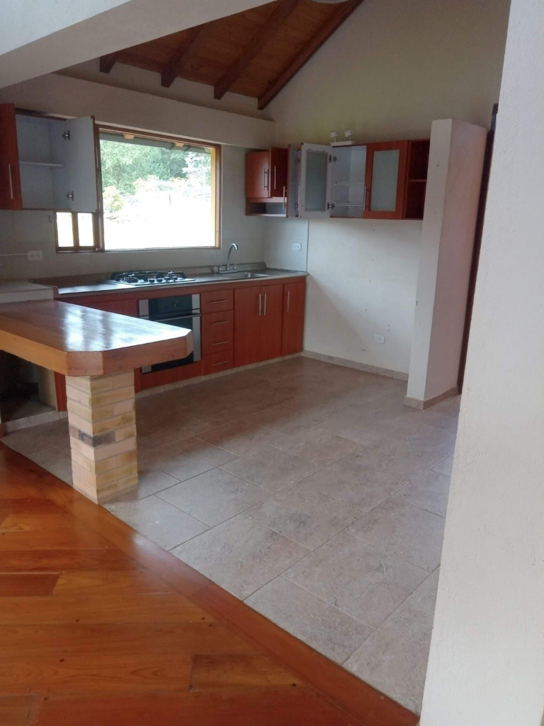 Casa en venta en El Salitre, La Calera · foto 3 de 8