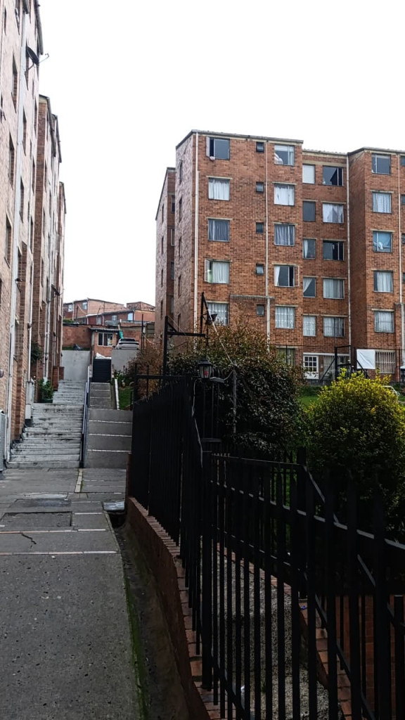 Apartamento en venta en Santa Ines, Bogotá · foto 2 de 9