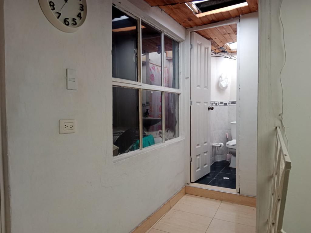 Casa en venta en Ciudad Jardin Norte, Bogotá · foto 9 de 12