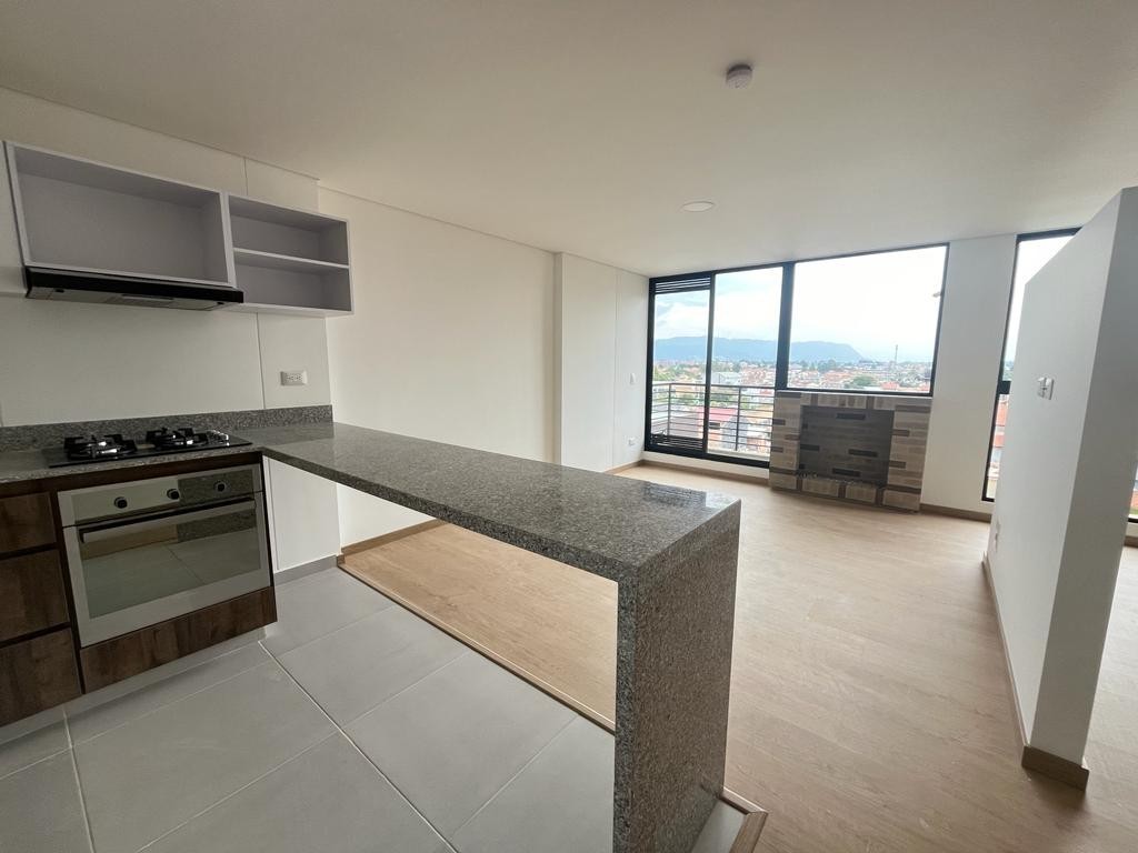 Apartamento en arriendo en Hacienda Fontanar, Chía · foto 2 de 24