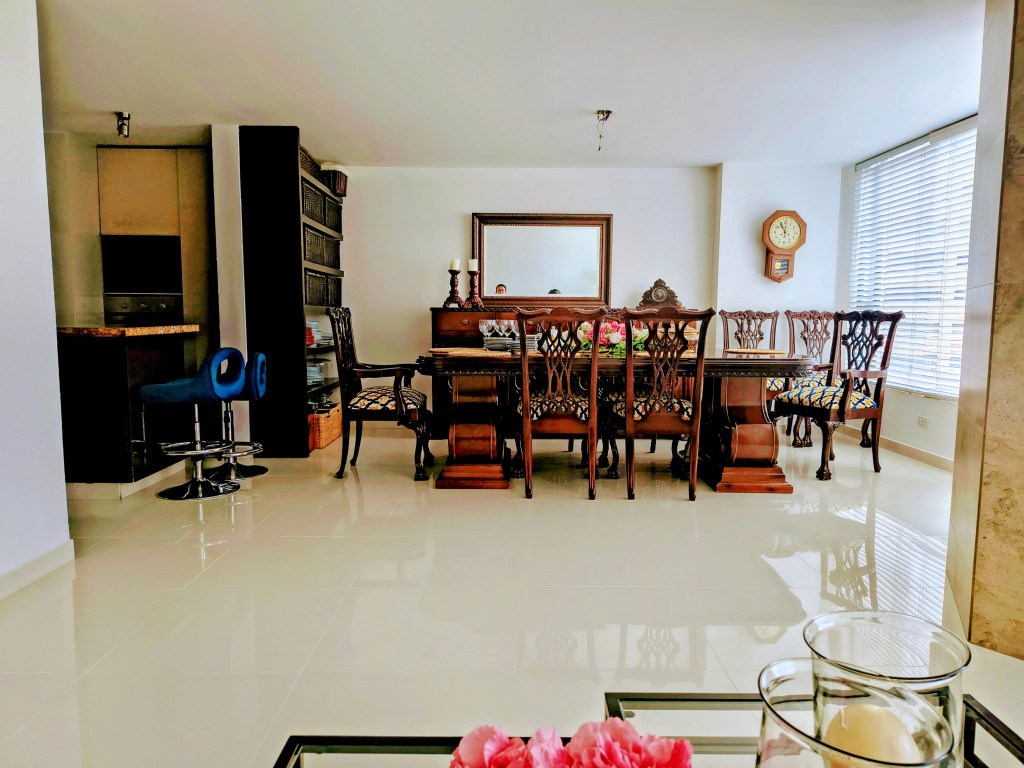 Apartamento en venta en El Chico, Bogotá · foto 6 de 21