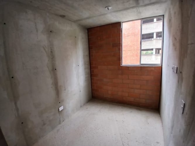 Apartamento de 2 alcobas en venta en Bucaros, Bello, 50 m² · foto 2 de 11