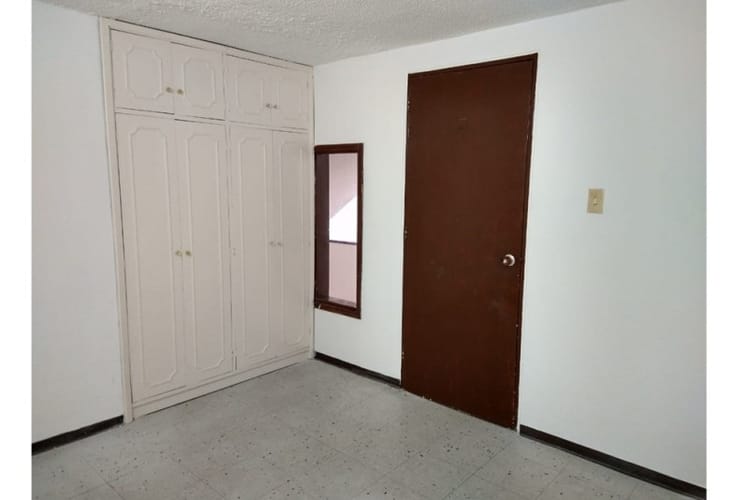 Casa de 6 alcobas en venta en San Marcos, Bogotá, 353 m² · foto 8 de 18