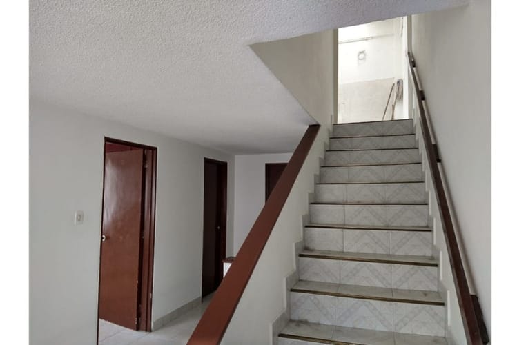 Casa de 6 alcobas en venta en San Marcos, Bogotá, 353 m² · foto 15 de 18