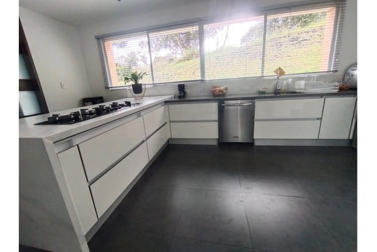 Casa de 5 alcobas en venta en Centro Historico, Chía, 360 m² · foto 16 de 24
