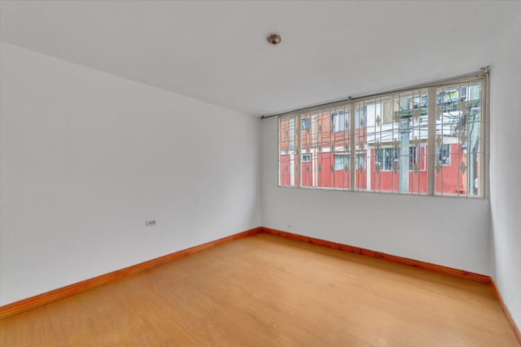 Apartamento en venta en Ciudad Bachue, Bogotá · foto 12 de 16