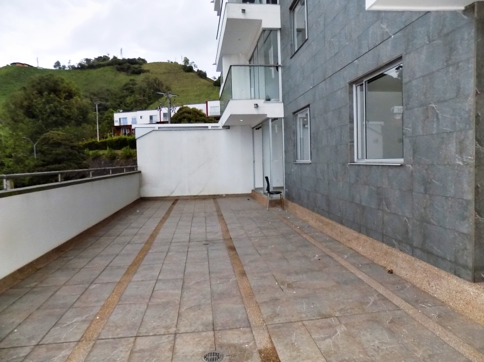 Apartamento en venta en San Marcel, Manizales · foto 8 de 24